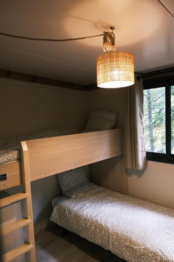Lodge Avec Spa Privatif - Foret Et Lac Liginiac Esterno foto