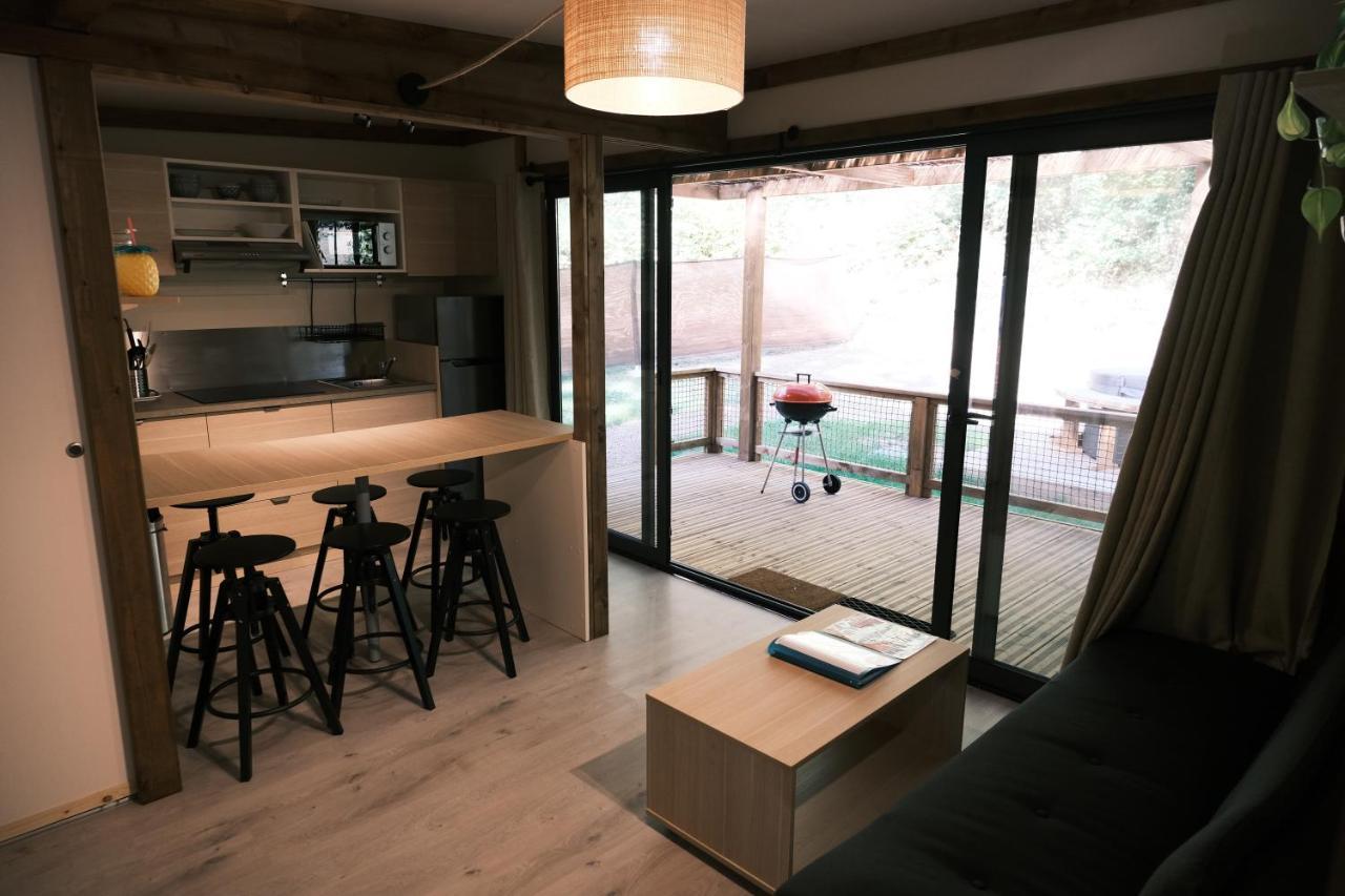 Lodge Avec Spa Privatif - Foret Et Lac Liginiac Esterno foto