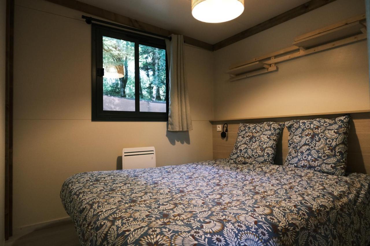 Lodge Avec Spa Privatif - Foret Et Lac Liginiac Esterno foto