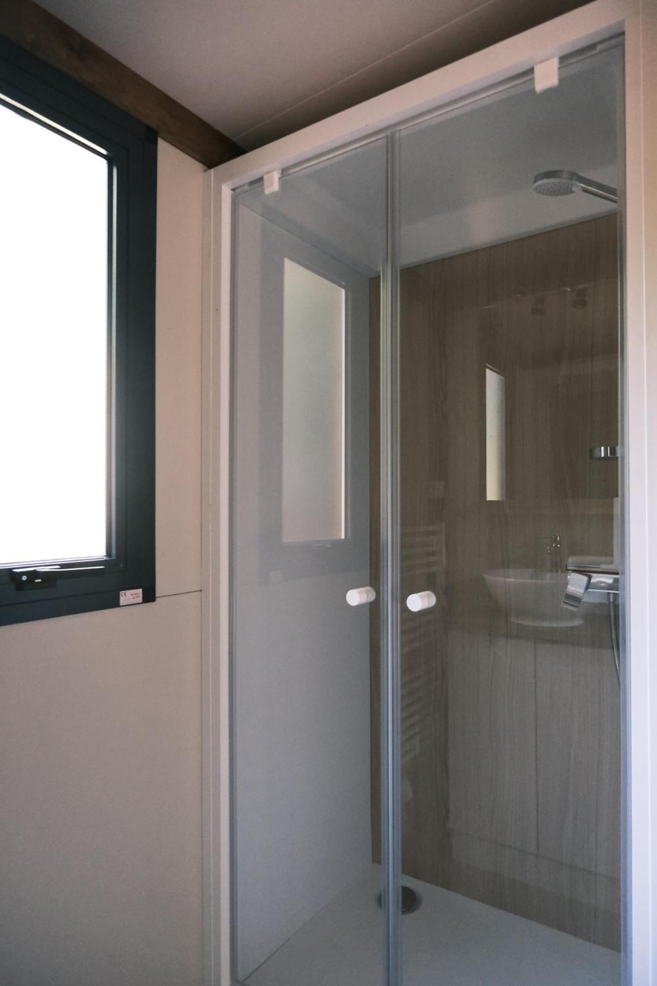 Lodge Avec Spa Privatif - Foret Et Lac Liginiac Esterno foto